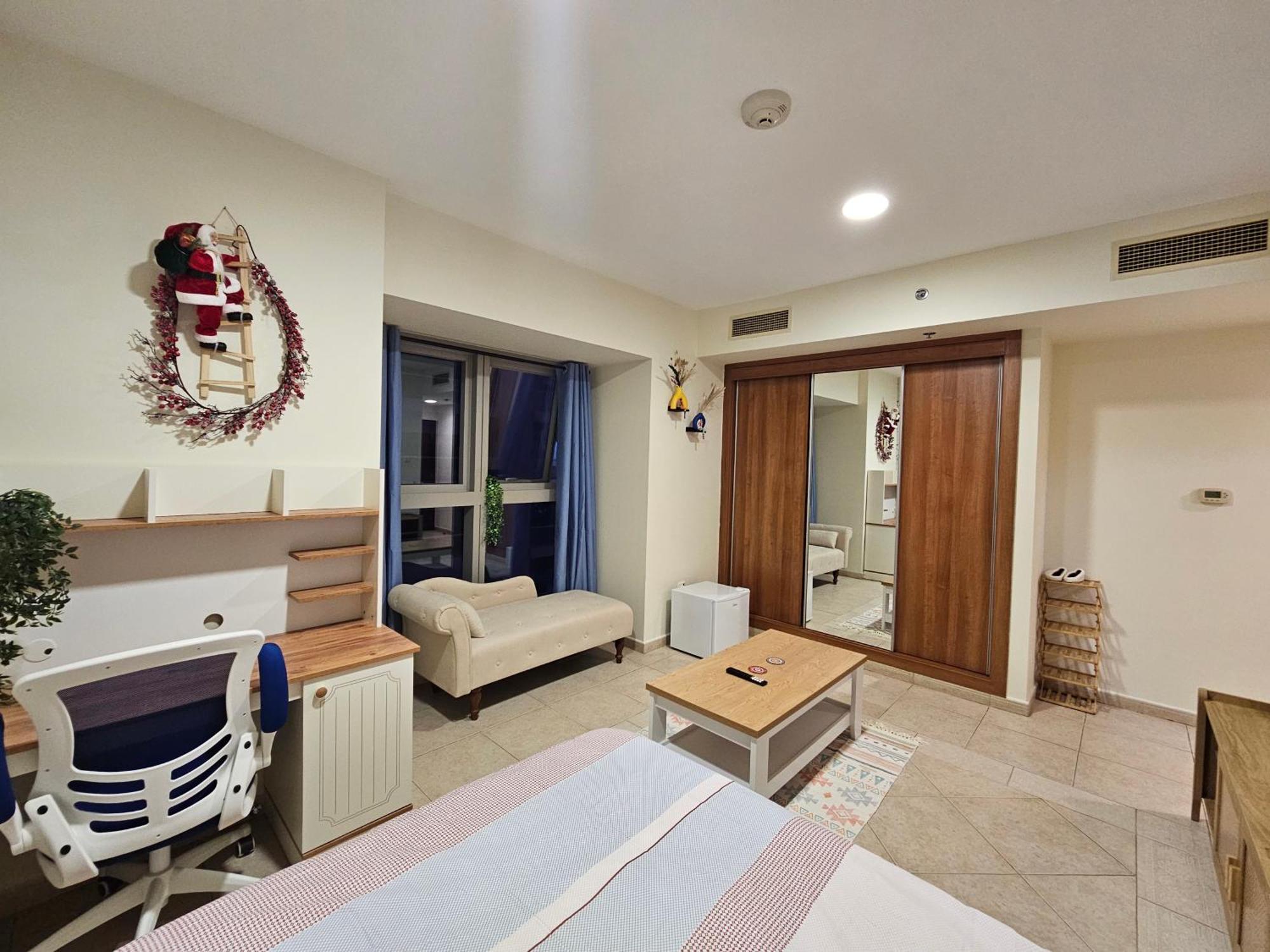 Super Host At Highest Residential Tower In The World, Private Rooms In A Shared Apartment Dubaj Zewnętrze zdjęcie